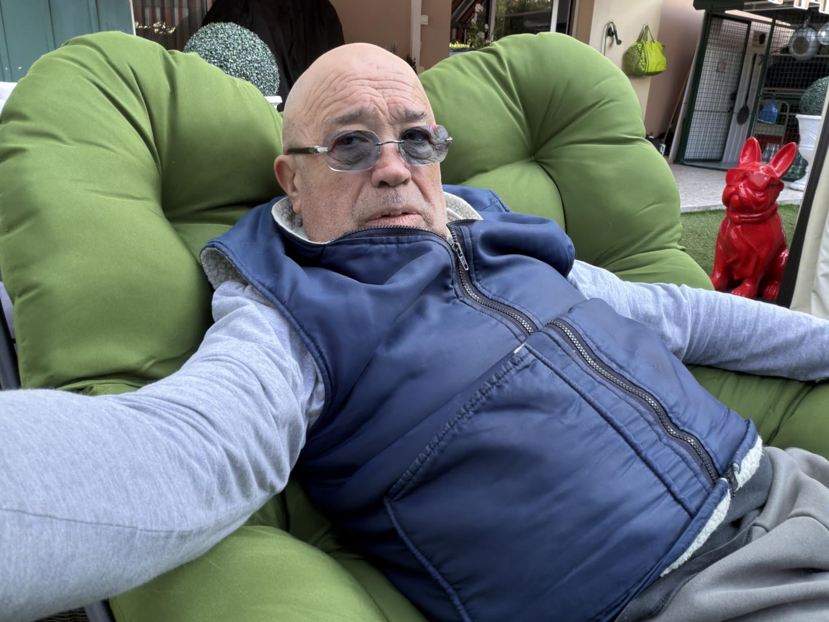 Sedia a dondolo lounge con cuscino Cloud Comfort